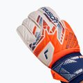 Вратарски ръкавици Reusch Attrakt Solid shocking orange/energyze blue 4