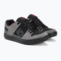 Мъжки обувки за колоездене на платформа adidas FIVE TEN Freerider grey five/core black/grey four FW2836 5