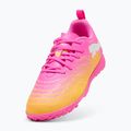 Детски футболни обувки PUMA Future 9 Play TT poison pink/puma wht/sun stream/bright aqua/puma blk 4