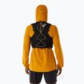 ASICS Fujitrail Хидратираща жилетка 7 l изпълнение черно/шокиращо оранжево жилетка за бягане 3