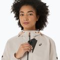 Дамско яке за бягане ASICS Fujitrail Elite Waterproof cream 8