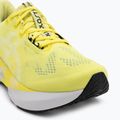 ASICS Novablast 5 citron/white мъжки обувки за бягане 7