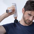 SYNCA Kitta Gun сатенен бежов масажор 5