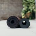Модел за йога Design Lab Infinity Yoga 5 mm черна мандала Charcoal 7