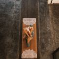 Yoga Design Lab Корк 3,5 мм кафяв Мандала Бяла постелка за йога 8