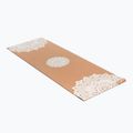 Yoga Design Lab Корк 5,5 мм кафяв Мандала Бяла постелка за йога