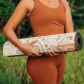 Yoga Design Lab Корк 5,5 мм кафяв Мандала Бяла постелка за йога 9