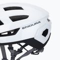 Бяла велосипедна каска Endura Xtract 7