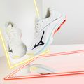 Дамски обувки за волейбол Mizuno Wave Lightning Z6 white V1GC200010 2