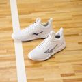 Волейболни обувки Mizuno Wave Luminous 3 бели/bellwether сини/belairblu 13
