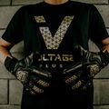 Детски вратарски ръкавици Football Masters Voltage Plus NC v 4.0 черни 1190-3 8
