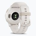 Часовник Garmin Vivoactive 5 cream gold/ivory 4