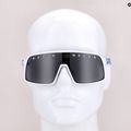 Слънчеви очила Oakley Sutro в синьо и бяло 0OO9406 7