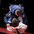 GI за бразилско джу-джицу Hayabusa Капитан Америка на Марвел син 9