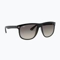 Слънчеви очила Ray-Ban Boyfriend black/grey gradient
