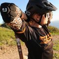 Велосипедни протектори за лакти G-Form Pro-X3S Elbow black leopard 2
