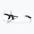 Слънчеви очила Oakley Sutro Lite Sweep matte clear/clear to black iridium photochromic