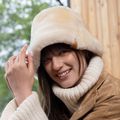 Дамска шапка с периферия EMU Australia Sheepskin chestnut 7