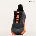 Мъжки обувки за бягане The North Face Vectiv Infinite 2 asphalt grey/vivid flam 9
