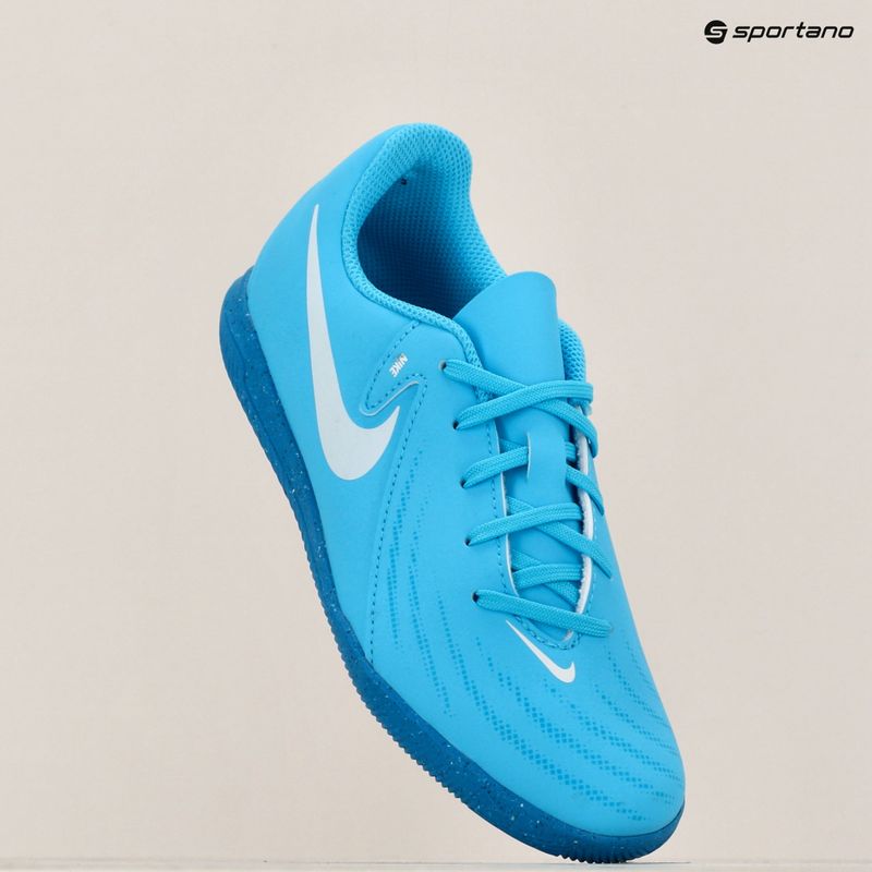 Детски футболни обувки Nike Phantom GX II Club IC blue fury/white 9