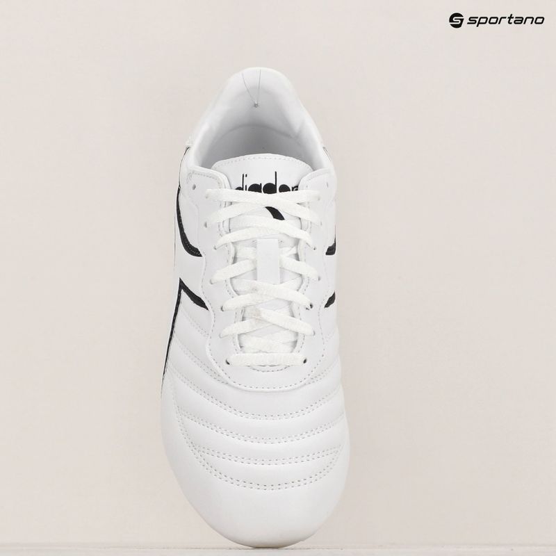 Мъжки футболни обувки Diadora Brasil R LPU white/black 15