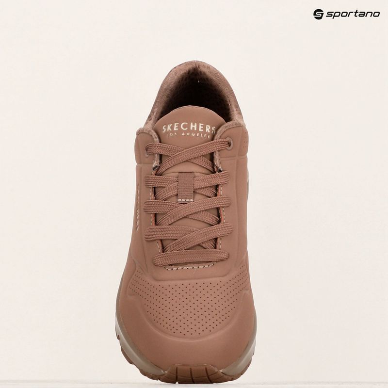 Дамски обувки SKECHERS Uno Stand On Air  brown 6