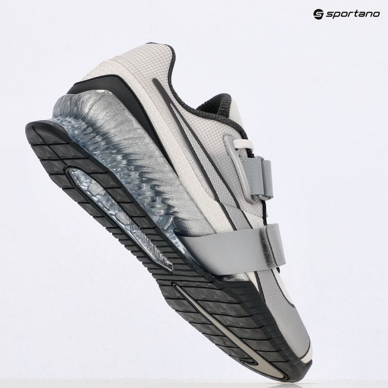Обувки за вдигане на тежести Nike Romaleos 4 SE white/metallic silver/anthracite wolf grey 9