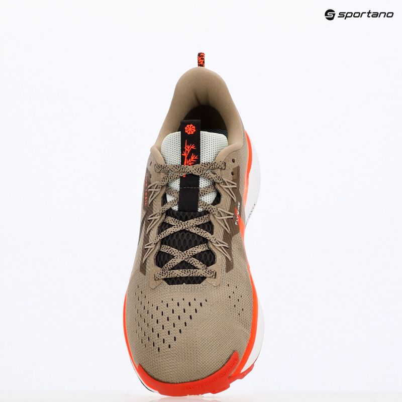Nike Pegasus Trail 5 khaki/ hyper crimson/ vintage мъжки обувки за бягане 9