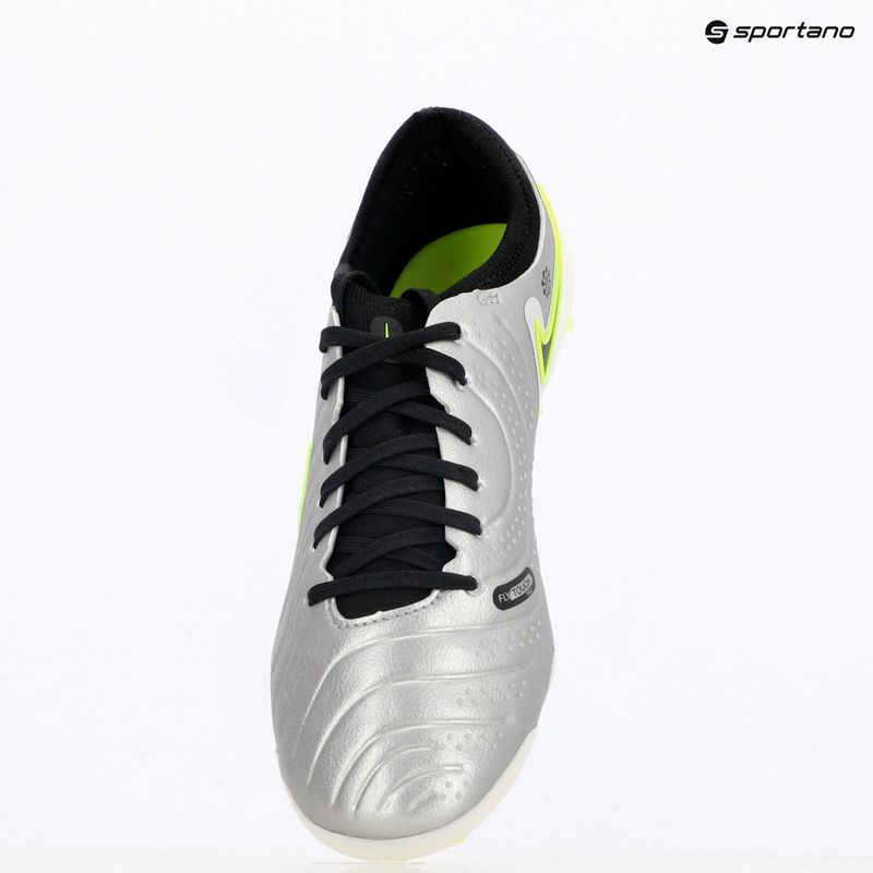 Мъжки футболни обувки Nike Legend 10 Pro Ag-Pro сребрист металик/ волтаж/ черно 9