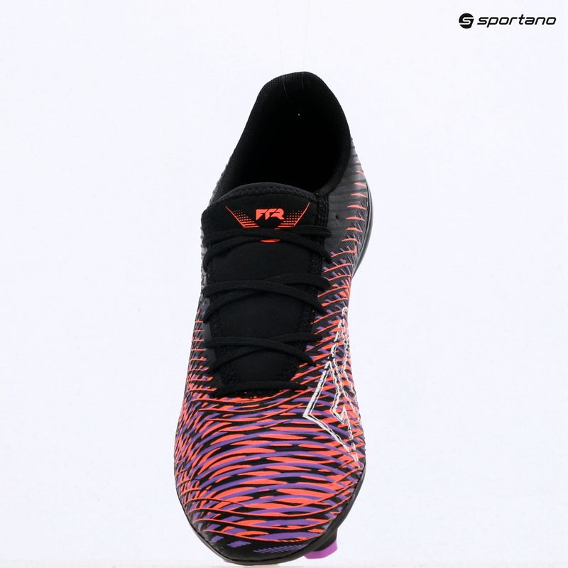 Мъжки футболни обувки PUMA Future 8 Play FG/AG puma black/ puma white/ glowing red 9