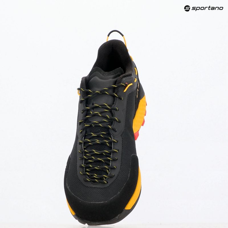 Мъжки обувки за подход La Sportiva TX Guide black/ yellow 9