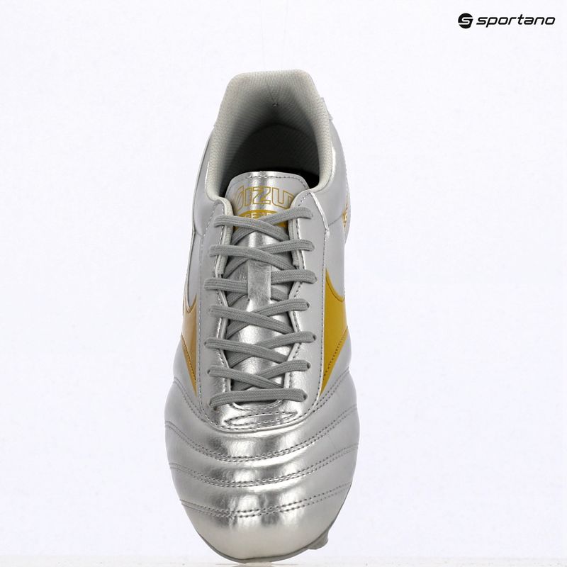 Мъжки футболни обувки Mizuno Morelia II Club Md galaxy silver/gold/gold 9