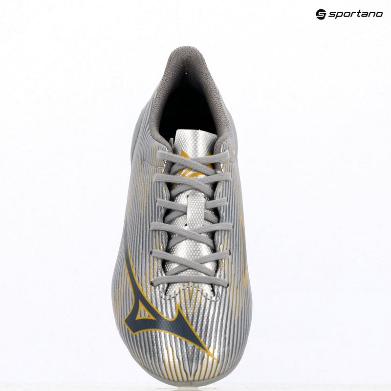 Детски футболни обувки Mizuno α II Select Jr Md galaxy silver/8605 c/gold 9