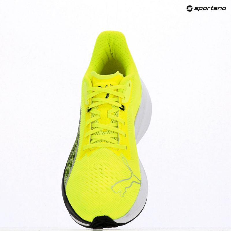 Обувки за бягане PUMA Darter Pro yellow alert/puma black 11