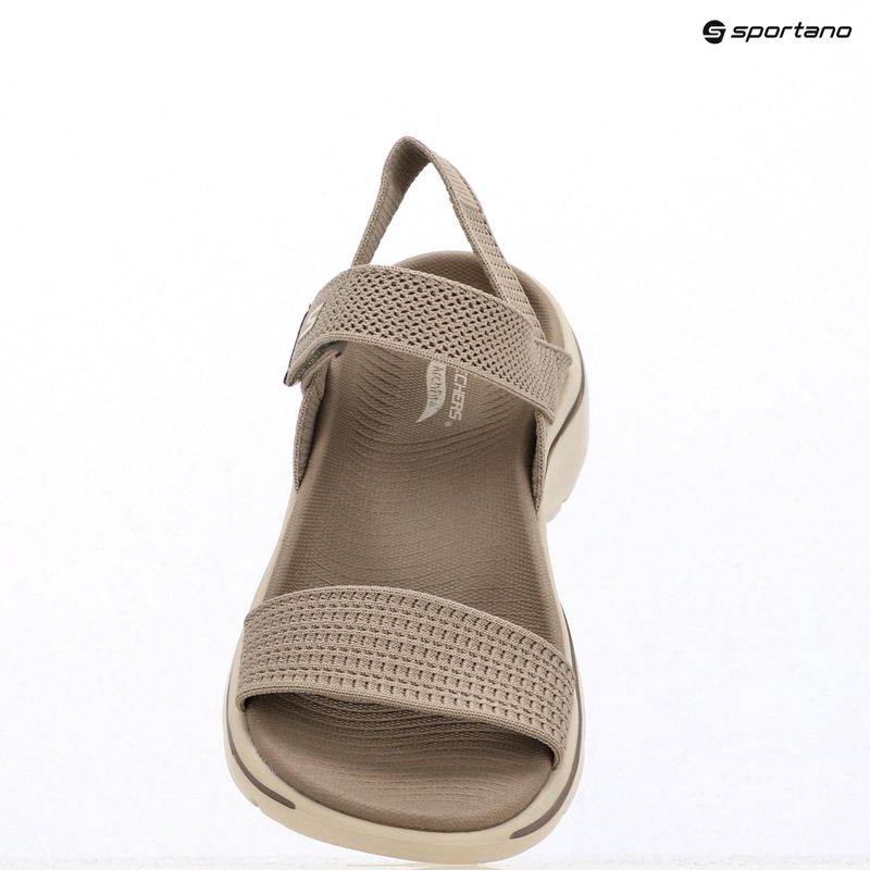 Дамски сандали SKECHERS Go Walk Arch Fit 2.0 в сиво 12