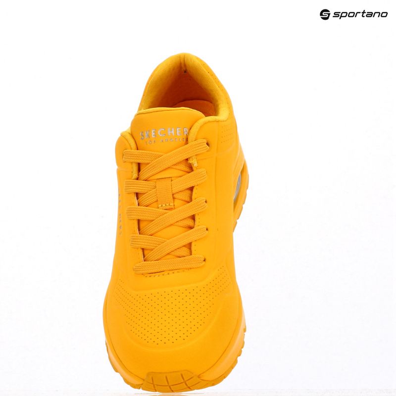 Дамски обувки SKECHERS Uno Stand On Air yellow 15