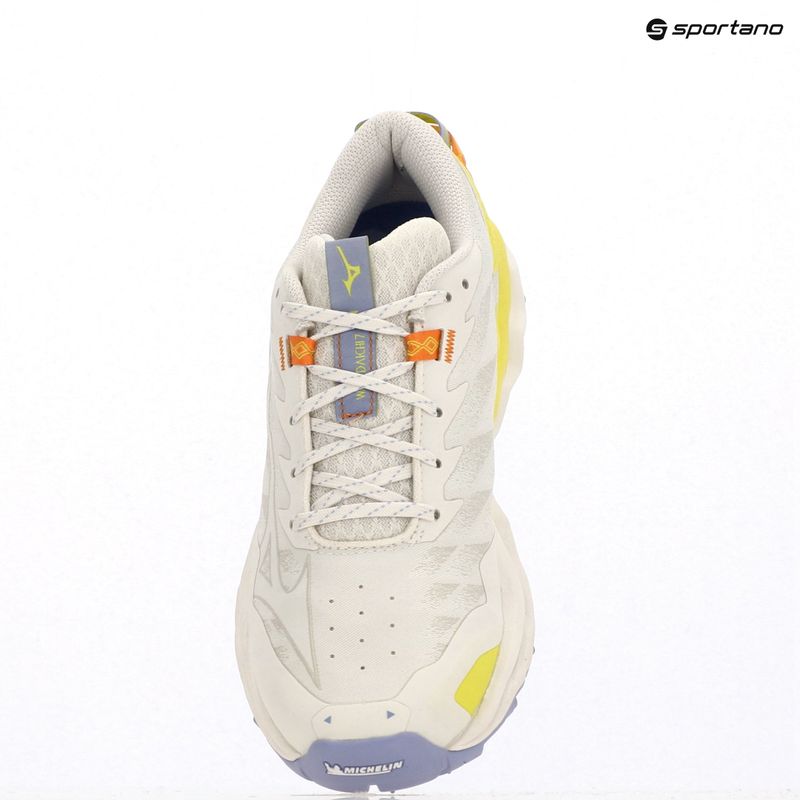 Дамски обувки за бягане Mizuno Wave Daichi 7 Roxy snow white 9
