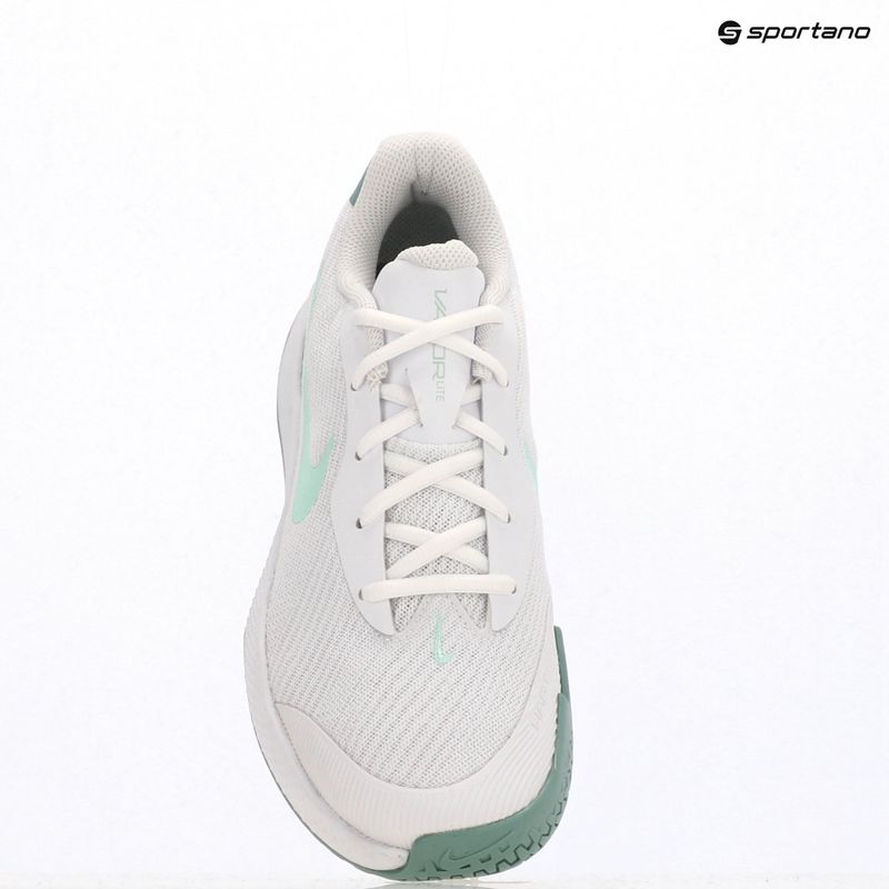 Дамски обувки за тенис Nike Vapor Lite 3 white / mint foam / cannon 10