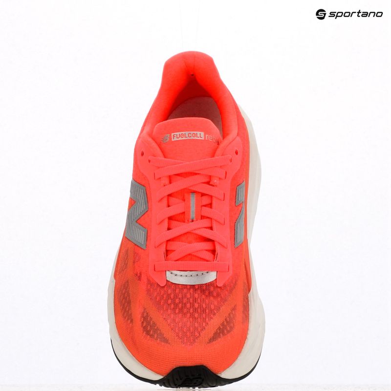 Дамски обувки за бягане New Balance FuelCell Rebel V5 9