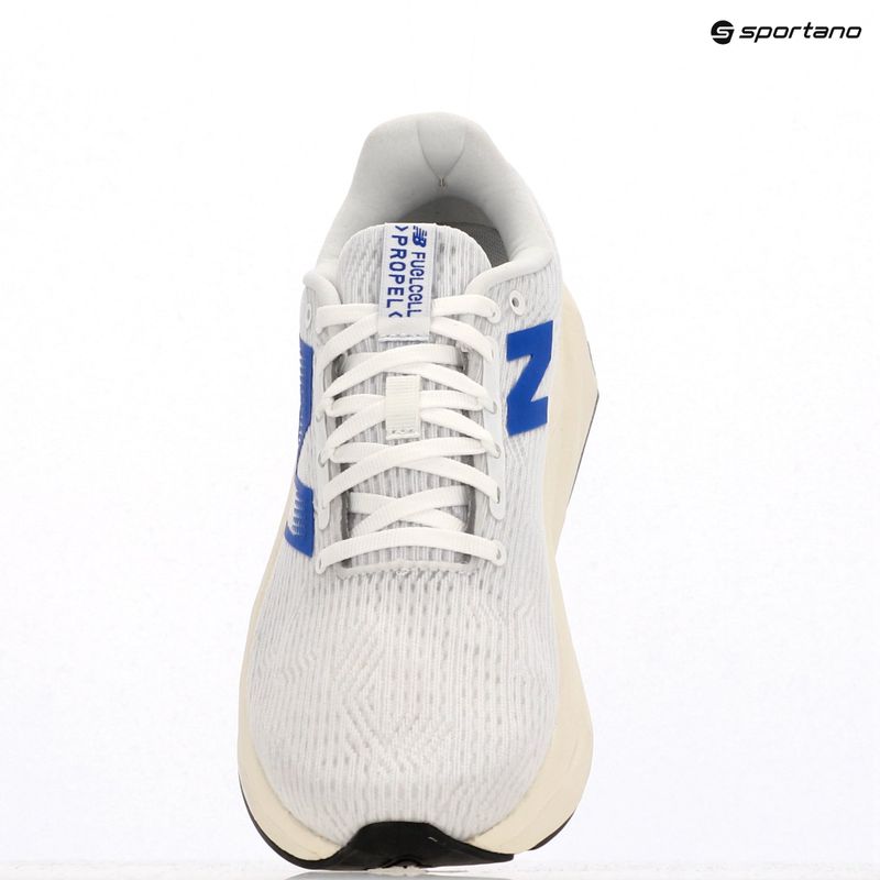 Мъжки обувки за бягане New Balance FuelCell Propel v5 white 9