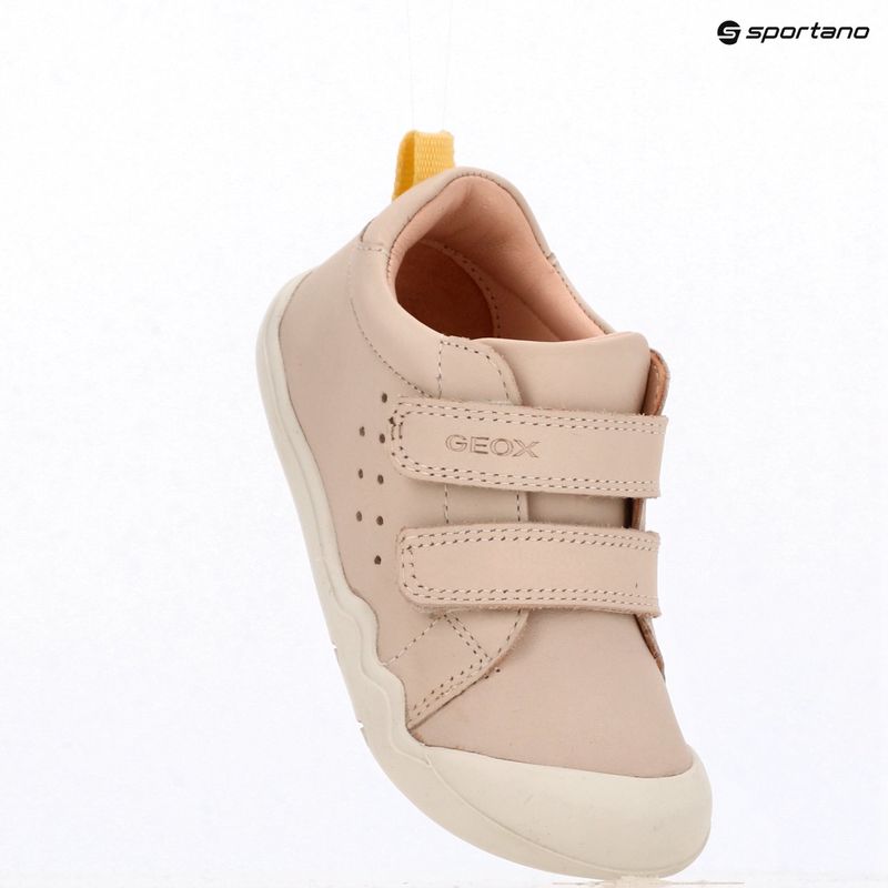 Детски обувки за боси крака Geox Steppieup light ivory 17