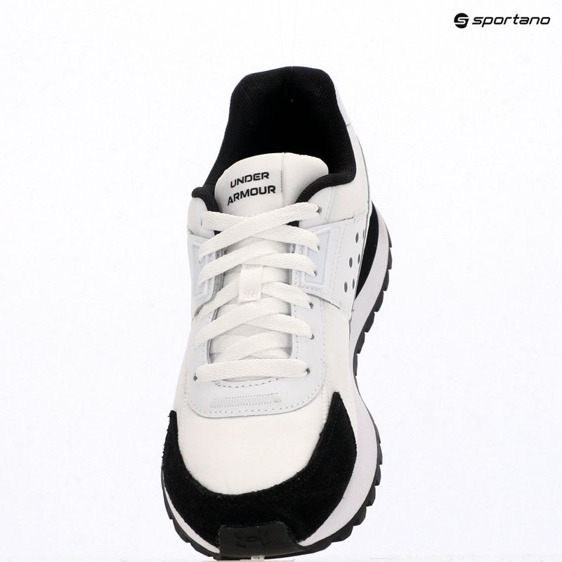 Мъжки обувки за тренировка Under Armour Essential Runner white/black/black 11