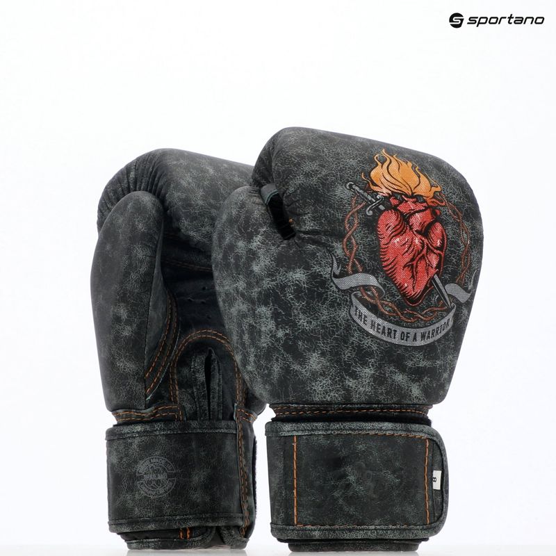 Боксови ръкавици Fairtex X Tom Atencio Сърцето на боксовия въглен Warrior 3