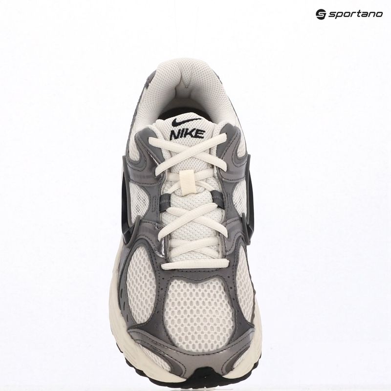 Мъжки обувки Nike V5 RNR phantom/pencil point/black 10
