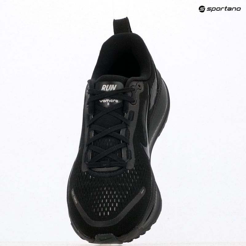 Дамски обувки за бягане Nike Vomero 18 black/dark smoke grey/light smoke grey/black 12