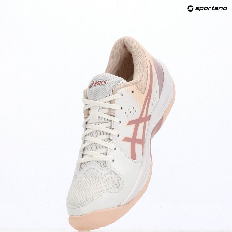 Дамски обувки ASICS Beyond FF white/morganite 9