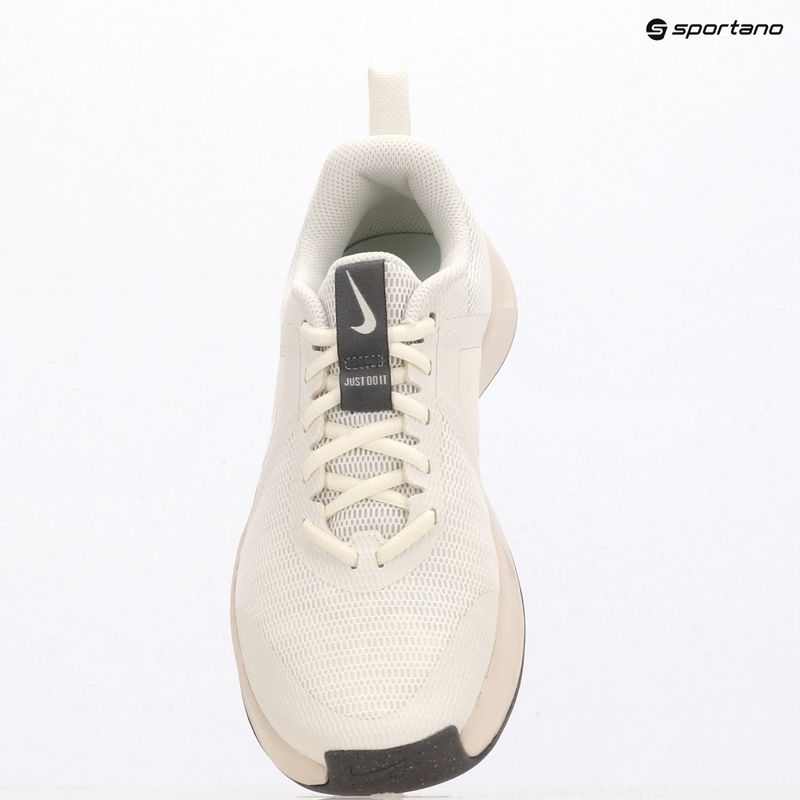 Дамски обувки за тренировка Nike MC Trainer 3 sail/chalk/pencil point/white 11