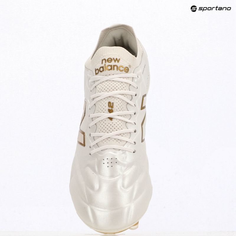 Футболни обувки New Balance Elite V3 FG sea salt multi/gold metallic 9