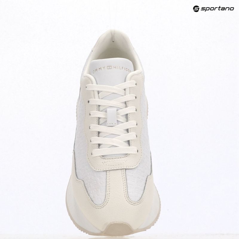 Дамски обувки Tommy Hilfiger Chic Monogram Runner white/ecru 9