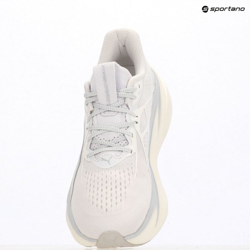 Мъжки обувки за бягане PUMA MagMax Nitro 2 white 9